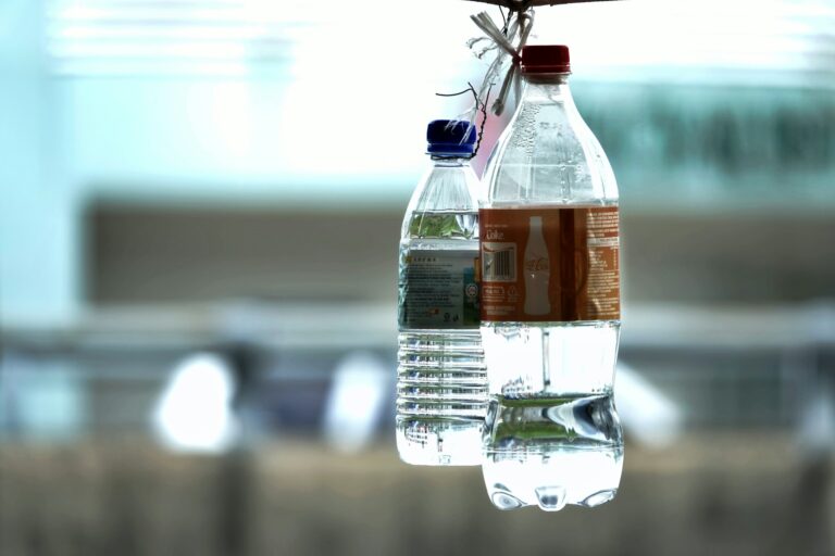 how many water bottles is a gallon